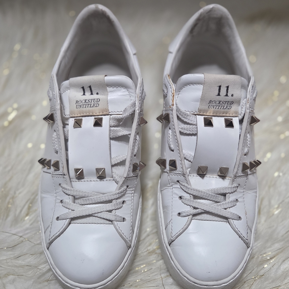 Valentino Garavani White Shoes.